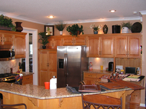 Before- Standard Oak Kitchen Honey Oak Stain